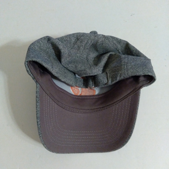 Captivating Headwear NCAA Clemson Tigers Logo Strapback Dad Cap - Picture 4 of 7